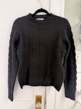 Zara Black Chunky Cable Knit Sweater Large